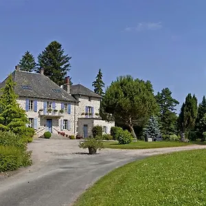  Hébergement de vacances Les Maisons De Concasty
